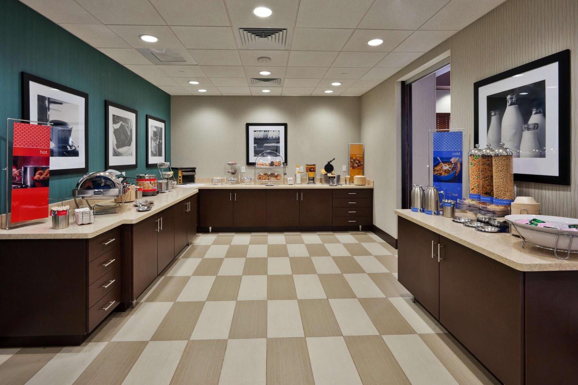 Hampton Inn & Suites Denver Airport / Gateway Park Aurora Kültér fotó