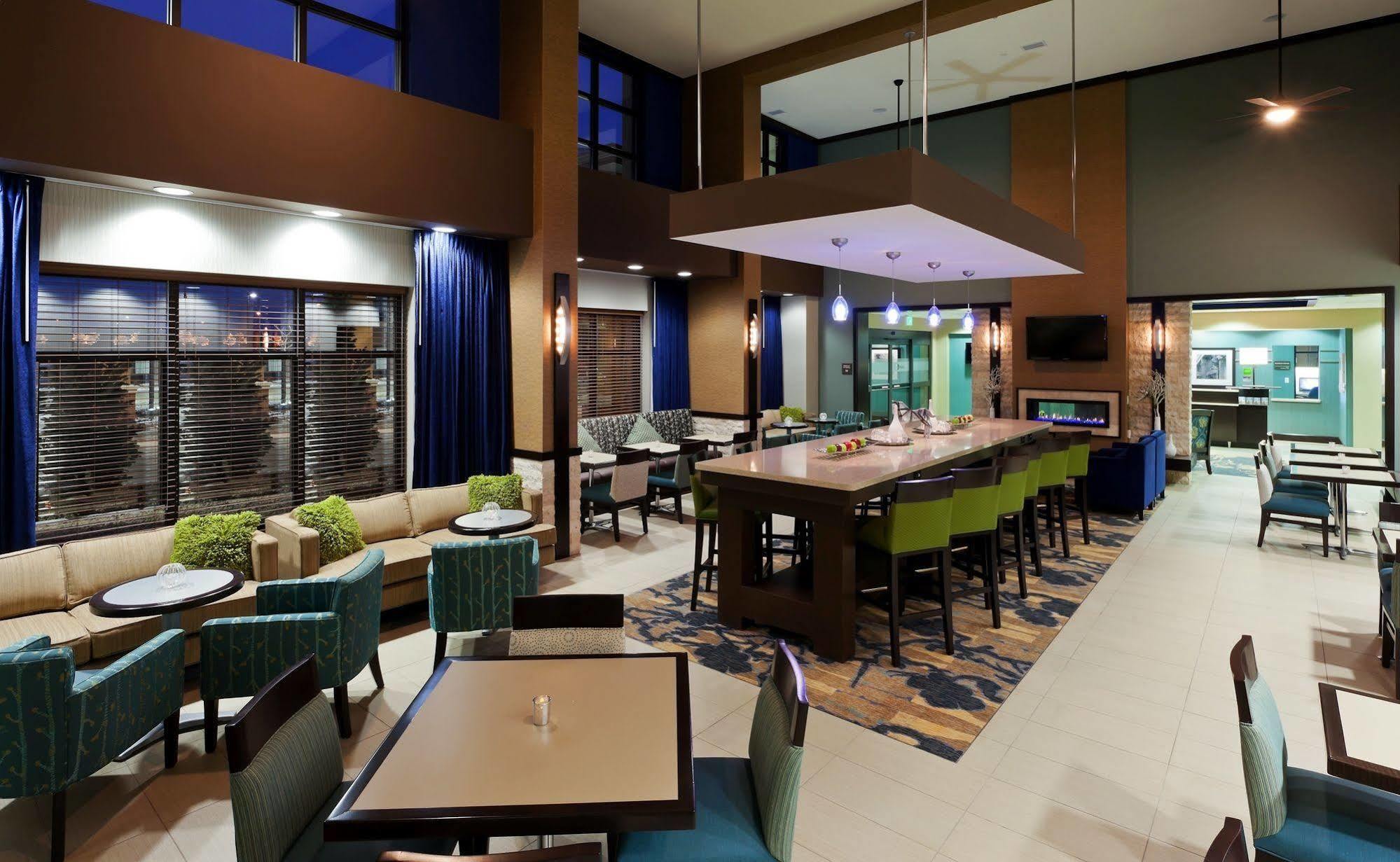 Hampton Inn & Suites Denver Airport / Gateway Park Aurora Kültér fotó